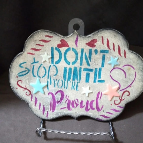 Kids room decor - Picture 3 of 3